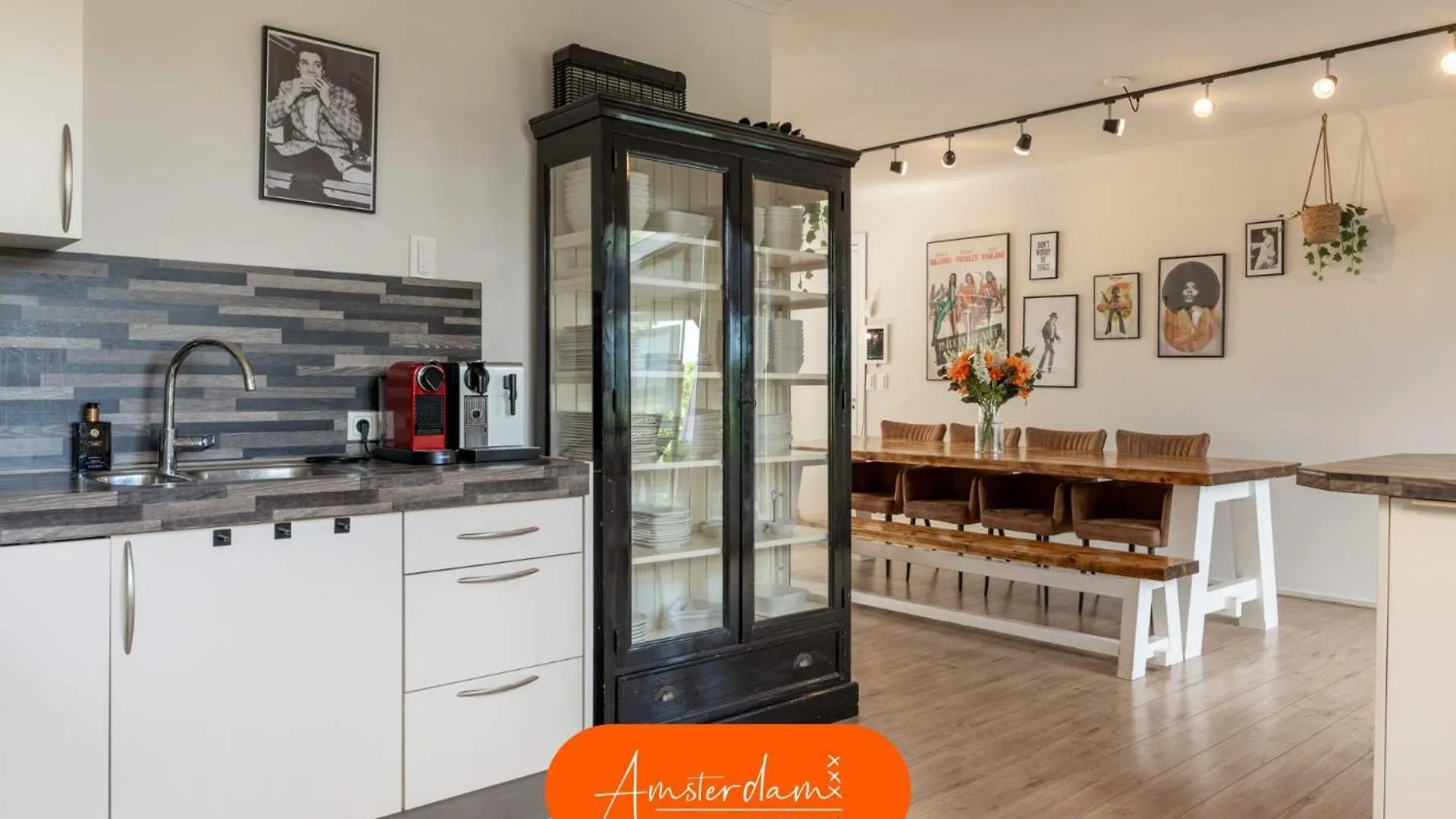 Amsterdam Group Stay - Jacuzzi, Sauna & Cinema Zwanenburg Holandia
